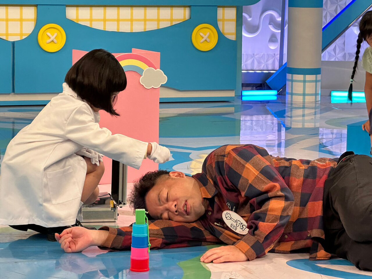 ダイアン以外の出演者はみんな子供、番組ADも子供