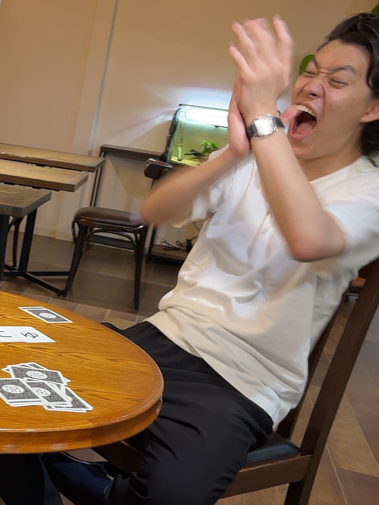 霜降り明星が謎解きゲーム挑戦、粗品「謎解きだ～い好き♡」