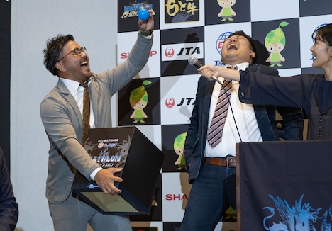 「お笑いバイアスロン ドリームチャンプルー2023」ネタ順抽選会の様子。