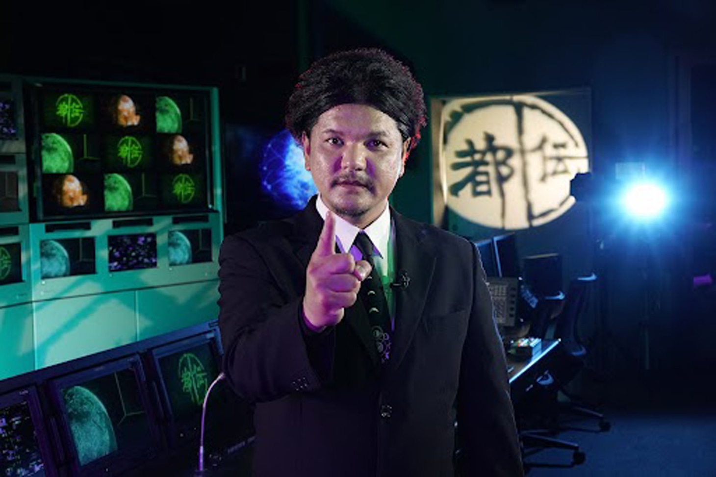 「Mr.都市伝説 関暁夫 LIVE in 横浜赤レンガ」