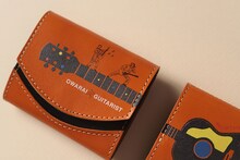 「小さいふ お笑いギタリスト 松浦真也コラボモデル」イメージ