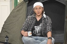 「徹子の部屋」に出演するヒロシ。(c)テレビ朝日