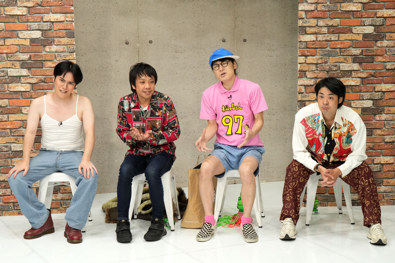 左からラブレターズ溜口、や団・本間キッド、にゃんこスター・スーパー3助、かたつむり林。
