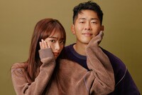 「ハグするニット」イメージビジュアル