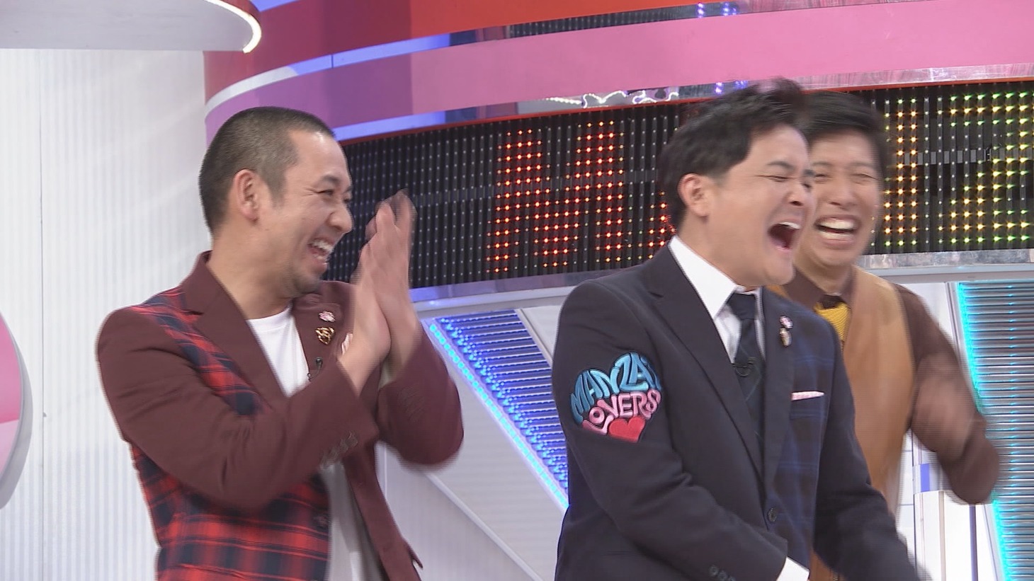 千鳥 (c)読売テレビ