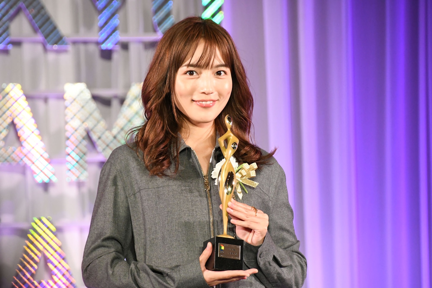 「silent」主演女優賞の川口春奈。