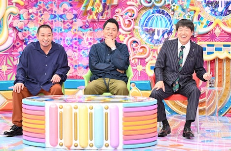 千鳥と蛍原徹。(c)テレビ朝日