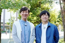 「バカリヅカ」代表カット。左から東京03飯塚、バカリズム。(c)テレビ東京