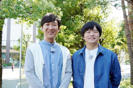 「バカリヅカ」代表カット。左から東京03飯塚、バカリズム。(c)テレビ東京