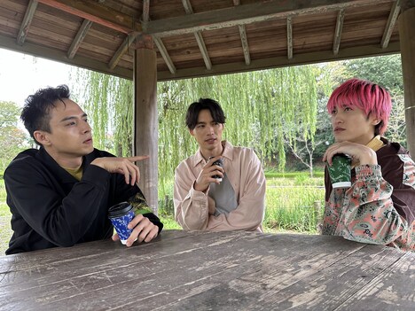 左から満島真之介、福士蒼汰、EXIT兼近。(c)日本テレビ