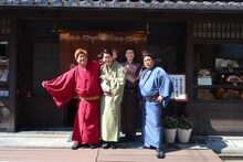 左からビスケットブラザーズきん、男性ブランコ浦井、男性ブランコ平井、ビスケットブラザーズ原田。