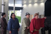 「ビスブラ＆男ブラのぶらりコント旅 さんぶら」のワンシーン。