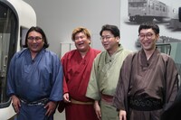 「ビスブラ＆男ブラのぶらりコント旅 さんぶら」のワンシーン。