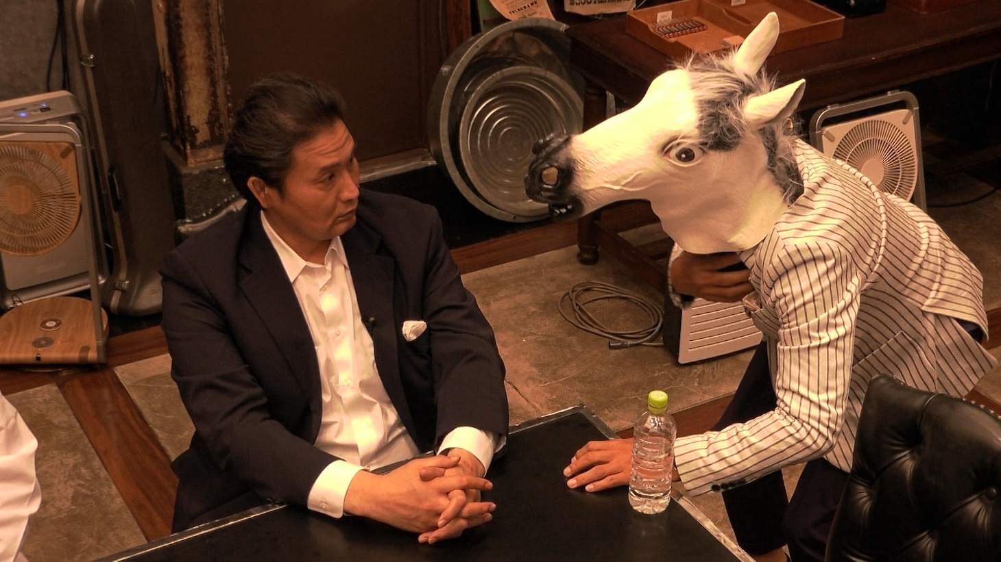 「HITOSHI MATSUMOTO Presents ドキュメンタル」シーズン11のワンシーン。