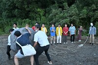 「巨岩落とし選択バサミ」のワンシーン。(c)TBS