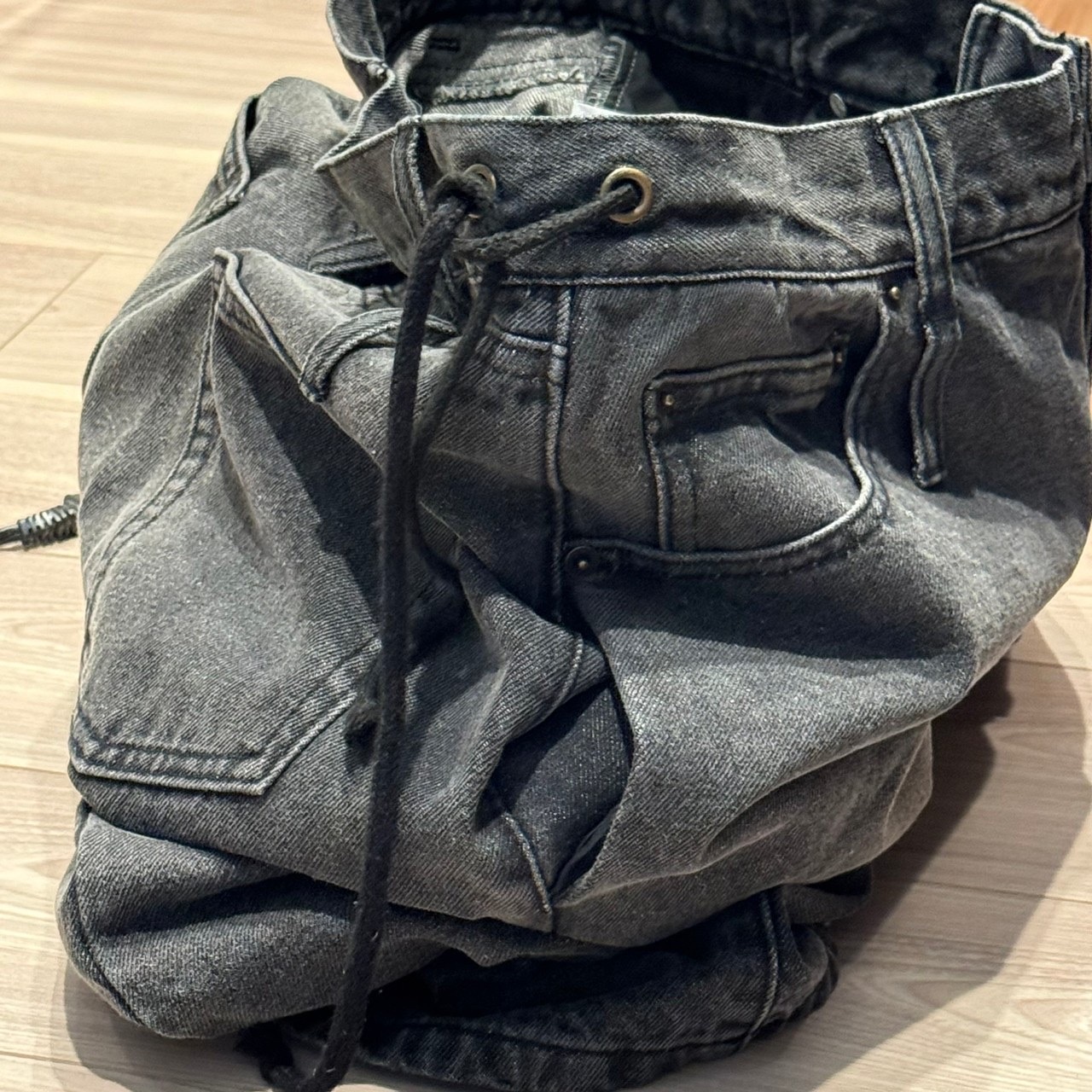 「HIROKI TSUZUKI」バギーデニムパンツ