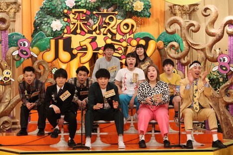 スタジオの「つぼみ芸人」たち。(c)フジテレビ