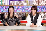 左から山本舞香、坂下千里子。(c)テレビ東京