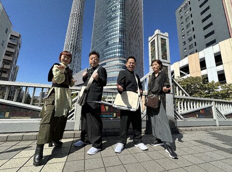 左から村上佳菜子、ダイアン、高島礼子。(c)テレビ東京