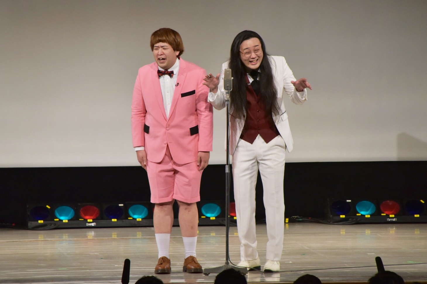 鬼としみちゃむ