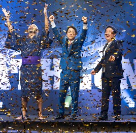 コンビ・トリオを“チャンプルー”「お笑いバイアスロン2023」初恋クロマニヨン新本ユニットが優勝