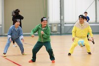 「火曜は全力！華大さんと千鳥くん」のワンシーン。(c)関西テレビ