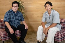 左から春とヒコーキぐんぴぃ、ティモンディ前田。