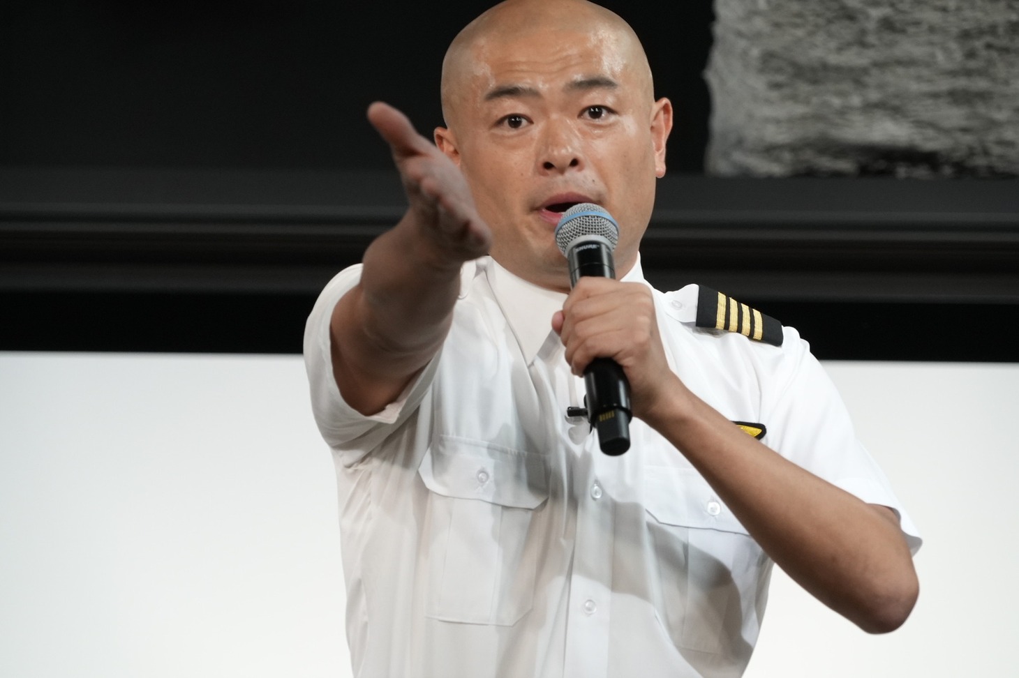 あばれる君