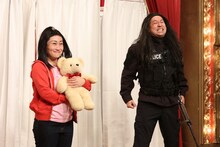 左から、キンタロー。、レイザーラモンRG。(c)フジテレビ