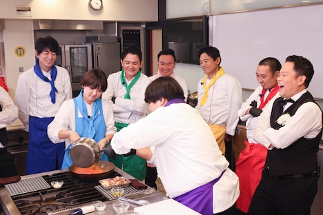 「火曜は全力！華大さんと千鳥くん」のワンシーン。(c)関西テレビ