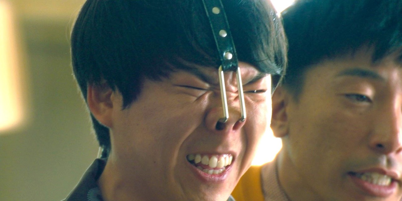 「ここは笑いのふしぎ堂書店」の新場面写真。