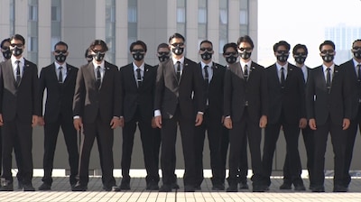 「逃走中」に出演するハンターたち。(c)フジテレビ