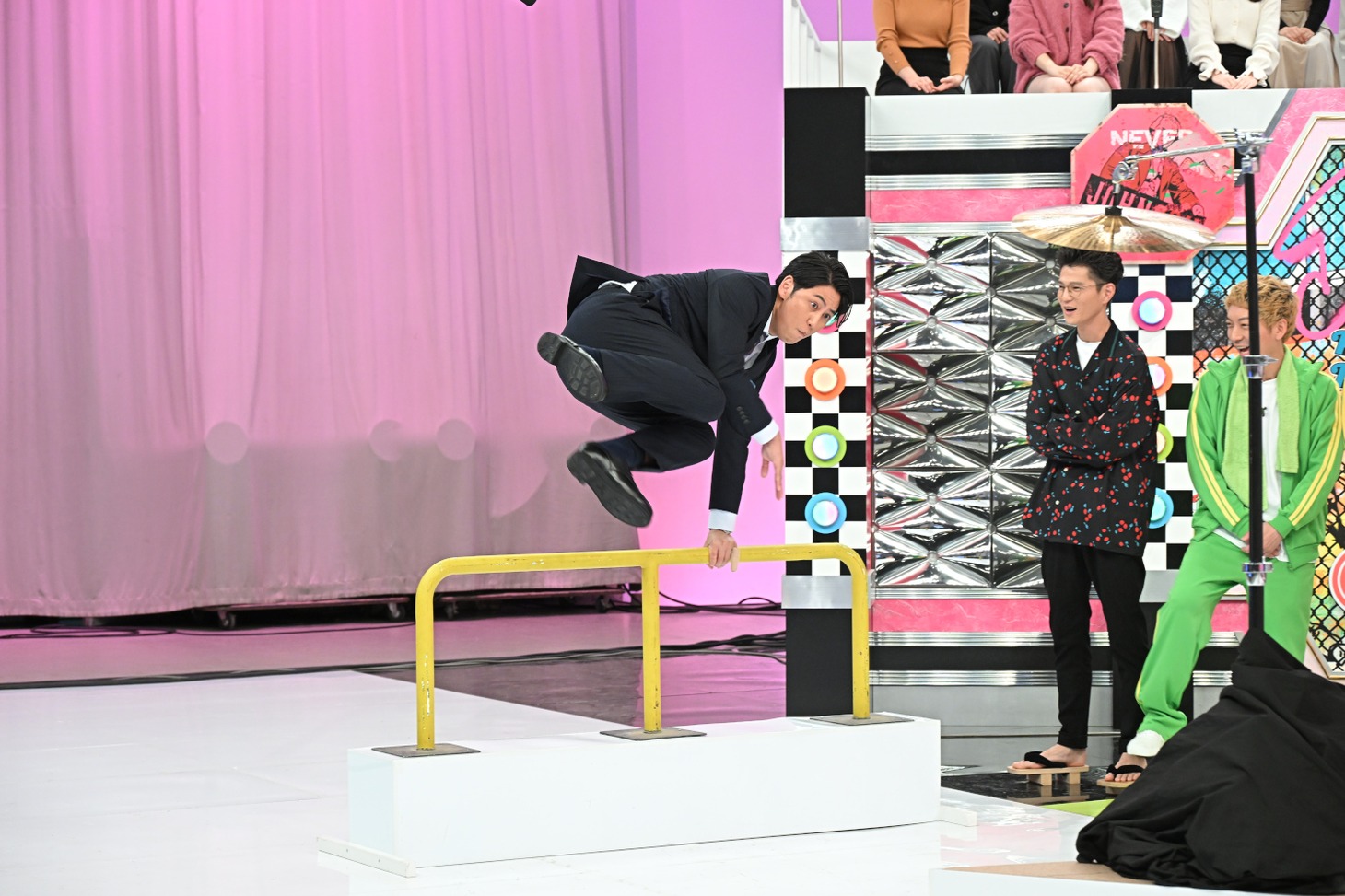 ニューヨーク屋敷 (c)TBS