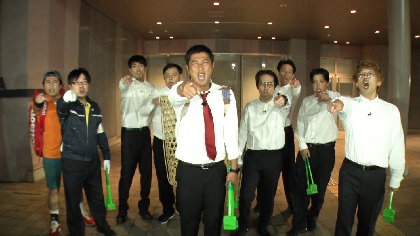 パンサー尾形軍団 (c)関西テレビ