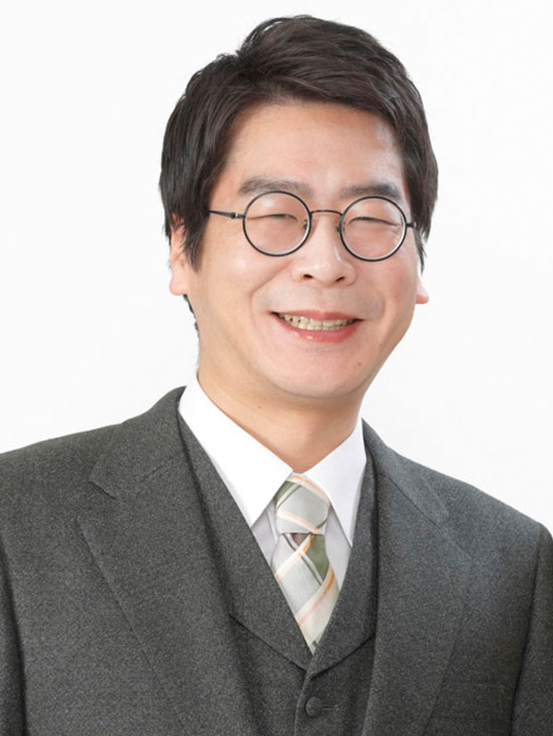 男性ブランコ浦井