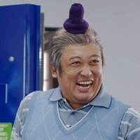 雑談三郎。「雑」が名字で、「談三郎」が名前。