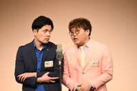 マユリカ。左から阪本、中谷。