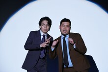 決勝進出者会見に登場した令和ロマン。