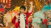 新CM「出前サンバ」編のワンシーン。