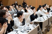 スキンケアセミナーの様子。