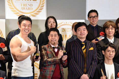 「2023 第36回小学館DIMEトレンド大賞」のベストキャラクター賞を受賞したなかやまきんに君、ウエストランド。