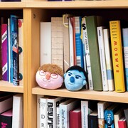 「握るマユリカのむぎゅっとマスコット」