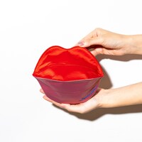 「女子～！の必需品 キュートな映えポーチ」