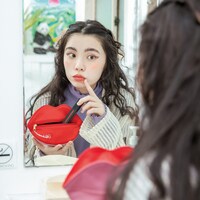 「女子～！の必需品 キュートな映えポーチ」