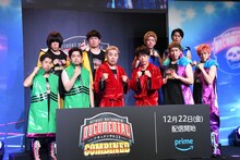 前列左からウエストランド、フットボールアワー、EXIT。後列左からランジャタイ、ニューヨーク。