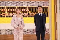 左からゆうちゃみ、千原ジュニア。