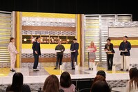 「千原キャスティング株式会社」のワンシーン。