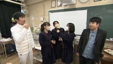 「NON STYLEのNON SCHOOL,NON LIFE!」のワンシーン。(c)読売テレビ