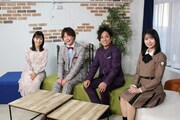 左から富山詠美アナウンサー、ぺこぱ、上村ひなの。
