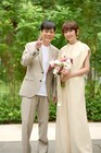 「ゼクシィ」にネプチューン名倉＆渡辺満里奈、18年前の結婚式と同じポーズ